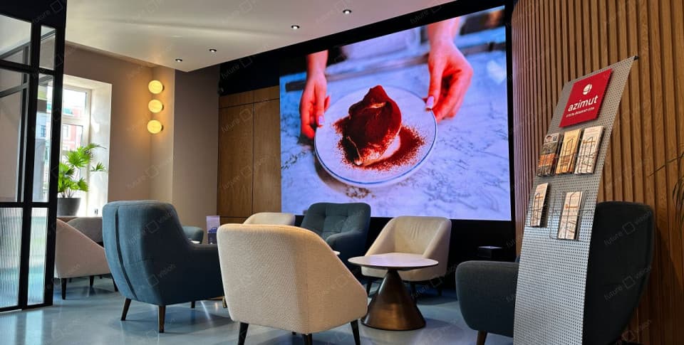 Светодиодный экран для помещений, Отель Azimut