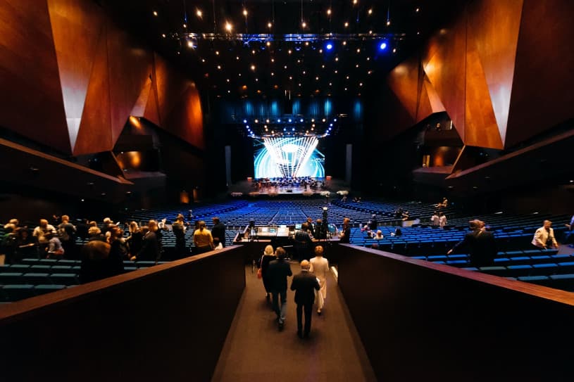 Светодиодный экран для конгресс-центра МВЦ «Екатеринбург-Экспо»