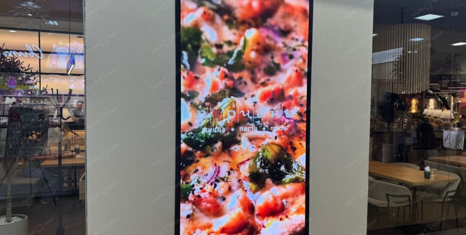 Внутренний лед экран, ресторан Перчини